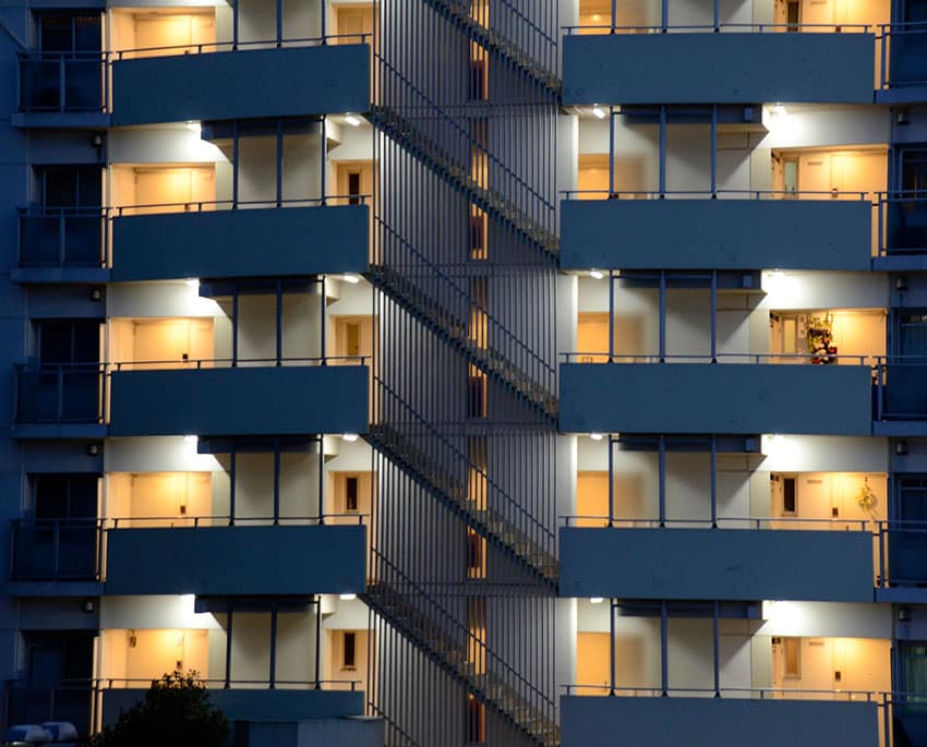 Ansvaret för att utföra radonmätning i en bostadsrättsförening ligger hos föreningens styrelse