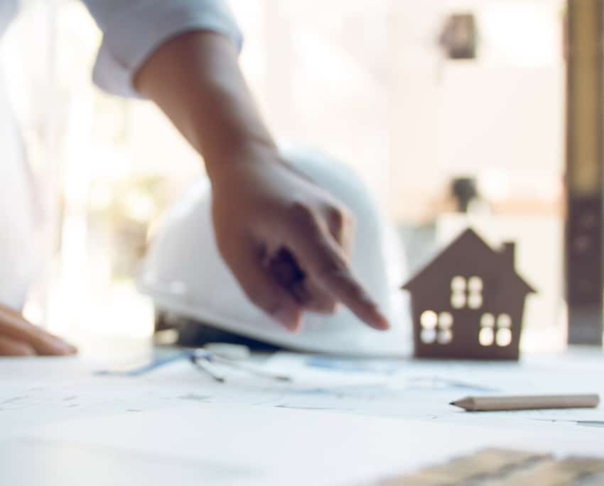 När det gäller nybyggda hus lönar det sig att installera ventilation redan under byggnationen